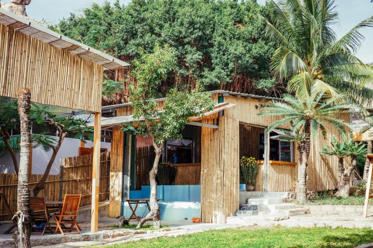 Villa Dao Hoa Vang Cam Ranh - Venuestay Exterior photo