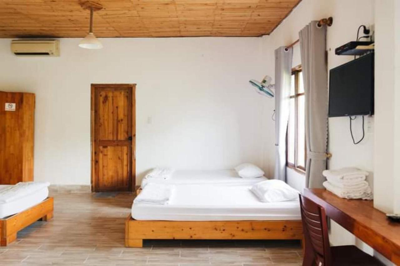 Villa Dao Hoa Vang Cam Ranh - Venuestay Exterior photo