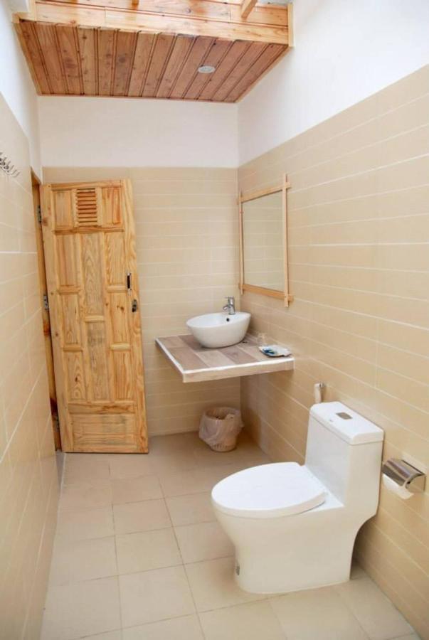 Villa Dao Hoa Vang Cam Ranh - Venuestay Exterior photo
